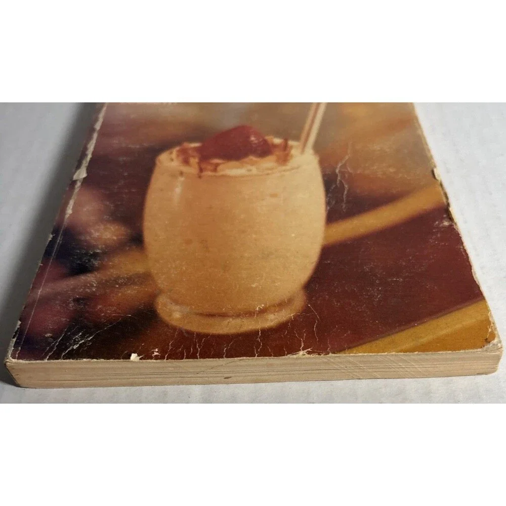 VTG 1976 The Fabulous Skinnie Minnie Recipe Book by Frances Hunter Christian PB